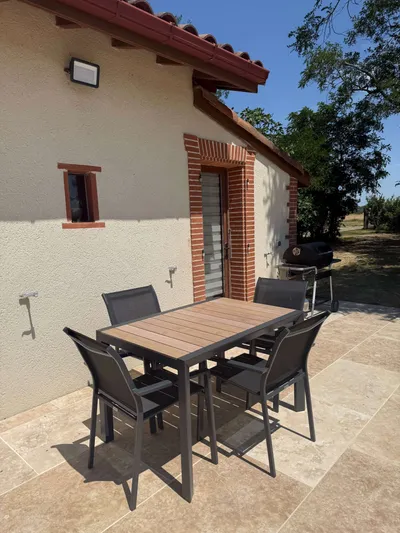 table à manger extérieur nid douillet